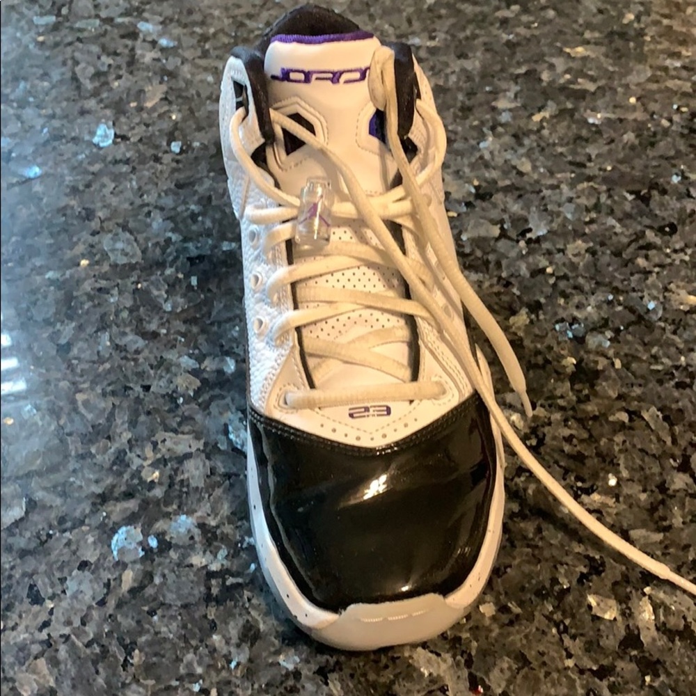 shoes - Picture 4 of 7